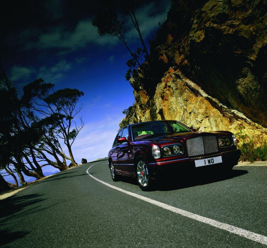  Bentley Arnage R 2005 года  (фото 10 из 17)